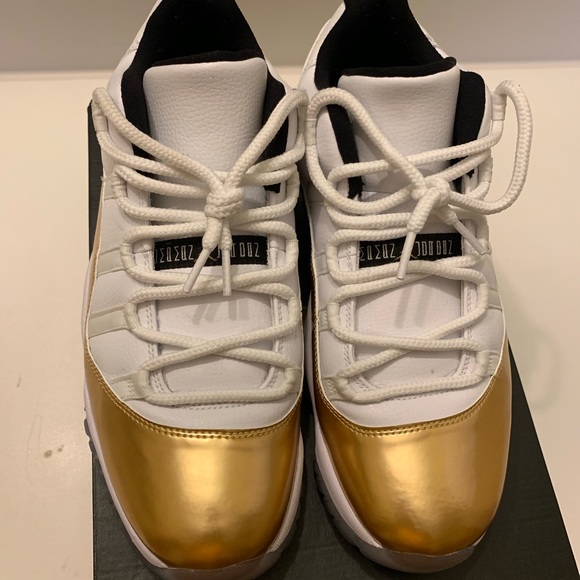 Jordan Retro 11 Low Closing Ceremony, Men’s 11 - Picture 7 of 8
